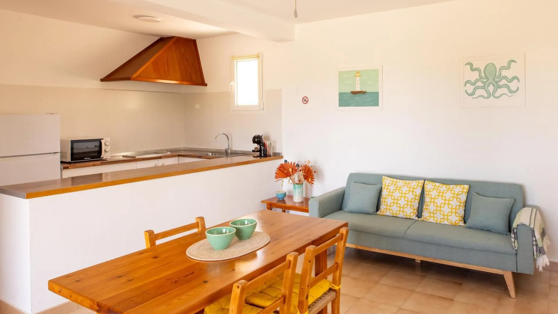 Apartamentos Verde Mar Es Pujols 0*,  Spain